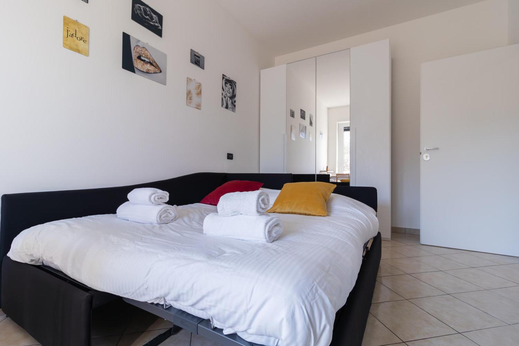 Abbiategrasso - Bocconi - 2 Camere Da Letto Мілан Екстер'єр фото